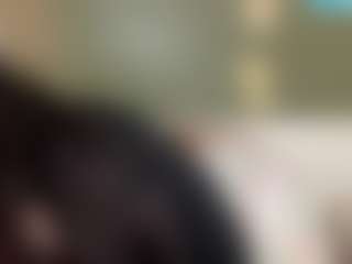 thickfreakylatina's Live Sex Cam Show