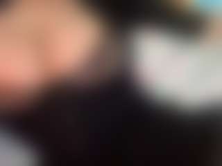 thickfreakylatina's Live Sex Cam Show