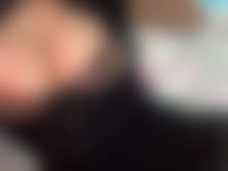 thickfreakylatina's Live Sex Cam Show