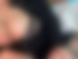 thickfreakylatina's Live Sex Cam Show