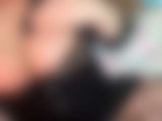 thickfreakylatina's Live Sex Cam Show