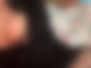 thickfreakylatina's Live Sex Cam Show