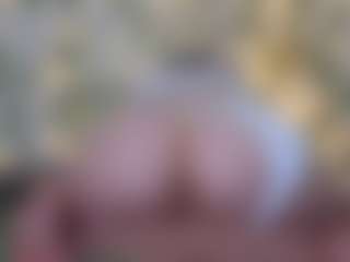Candy-Flosse's Live Sex Cam Show