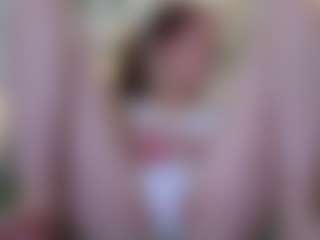 Candy-Flosse's Live Sex Cam Show