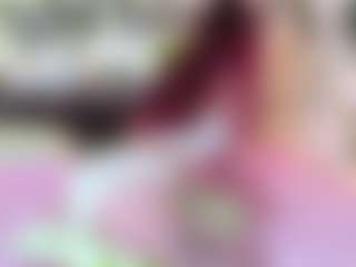 Live cam show with Candy-Flosse - Solo on liverealitysex.com