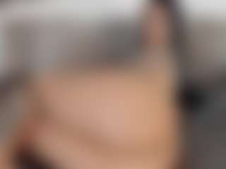 Live cam show with Coco D'Amore - Young Adult on Strip Flash - Live Sex Shows