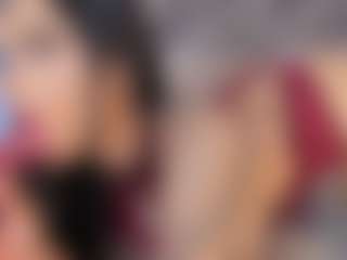 Live cam show with Coco D'Amore - Young Adult on CamClone