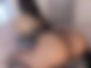 Live cam show with Coco D'Amore - Big Tits on camwithhim.com