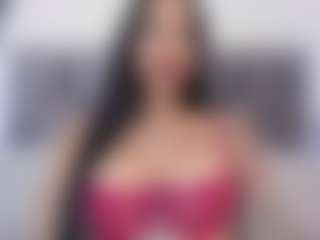 Live cam show with Coco D'Amore - Black Squirt on crypto-cams