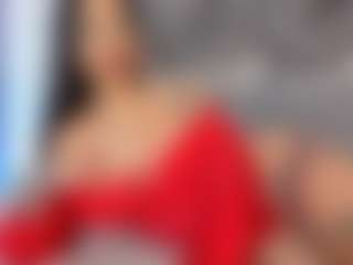 Live cam show with Coco D'Amore - Ebony Lush on Cam Slut