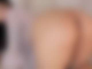 Live cam show with Coco D'Amore - Black Toys on CamClone