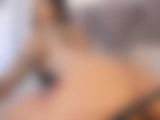 Live cam show with Coco D'Amore - Sexy on Camsoda