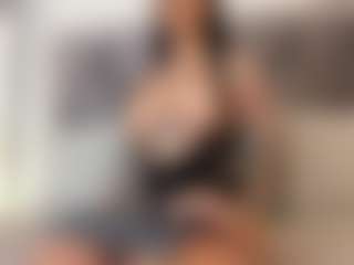 Coco D'Amore's Live Sex Cam Show