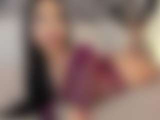 Live cam show with Coco D'Amore - Brown Eyes on Camsoda