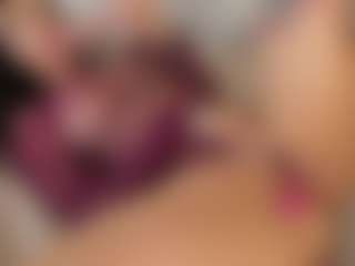 Live cam show with Coco D'Amore - Foot Fetish Latina on Uber Horny | colombia