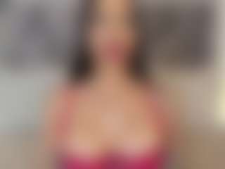 Live cam show with Coco D'Amore - Erotic Dance on Camsoda