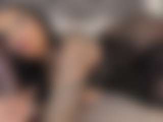 Live cam show with Coco D'Amore - Fingering Latina on Camsoda | colombia