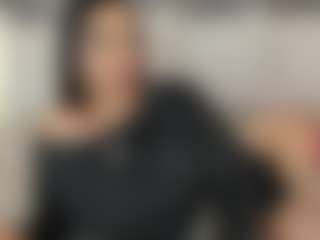 Live cam show with Coco D'Amore - Cowgirl on madthumbs