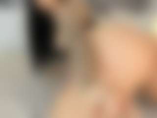 Live cam show with Coco D'Amore - Indian Striptease on SmokeAndPoke | colombia