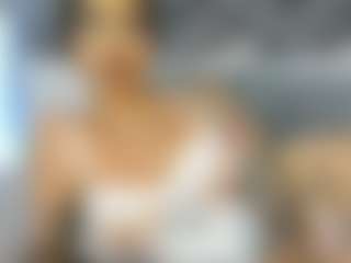 Live cam show with Coco D'Amore - Control on PervPlay.com
