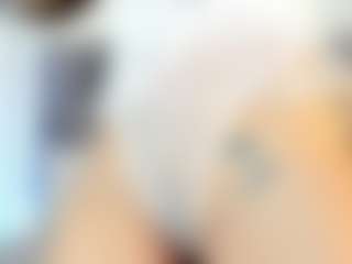 Live cam show with Coco D'Amore - Dirty Talk on Camsoda