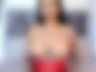 Live cam show with Coco D'Amore - Black HD on Dare Cams