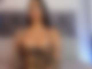 Live cam show with Coco D'Amore - Tease Black on Camsoda | colombia