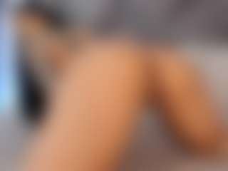 Live cam show with Coco D'Amore - Ebony Toys on CamwithHer