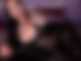 Live cam show with Coco D'Amore - Black Young Adult on studioflirtlive.com