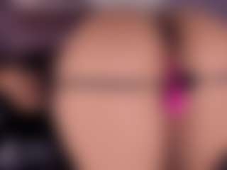 Coco D'Amore's Live Sex Cam Show
