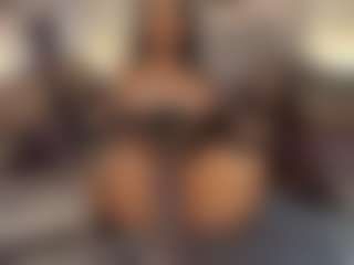 Coco D'Amore's Live Sex Cam Show