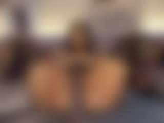 Coco D'Amore's Live Sex Cam Show