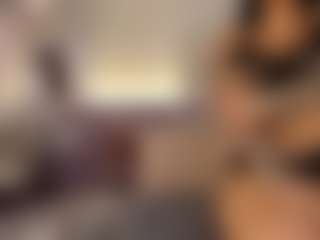 Live cam show with Coco D'Amore - Black Lush on LiveSexCams6