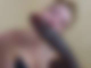 pawzzy's Live Sex Cam Show