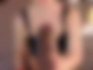 pawzzy's Live Sex Cam Show