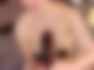 pawzzy's Live Sex Cam Show