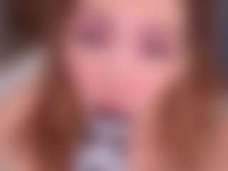 Live cam show with pawzzy - Green Eyes on Milfs Live