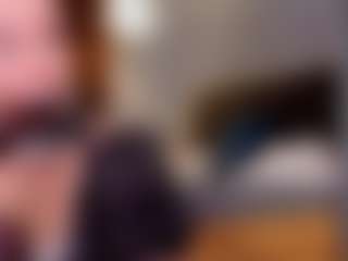 pawzzy's Live Sex Cam Show