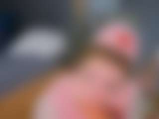 pawzzy's Live Sex Cam Show