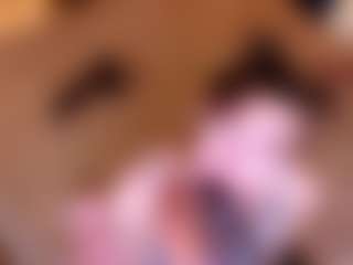 pawzzy's Live Sex Cam Show