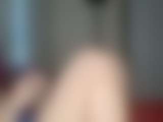 Live cam show with Dazyup4 - BBW on StripNow