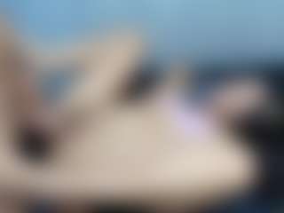 LindaBaarna's Live Sex Cam Show