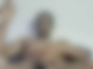 Live cam show with Kingonyx - Smoking on livesuperchat.net