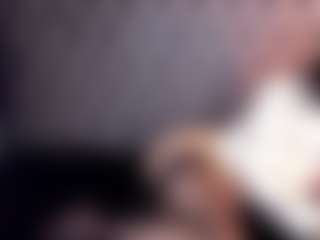 Live cam show with Anya-Belth - Double Penetration on googirlz
