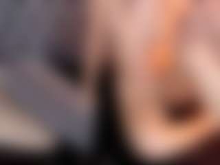 Live cam show with Ana - Teen (18+) on Lustler
