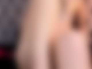 Live cam show with Ana - Teen (18+) on AdultVida.com