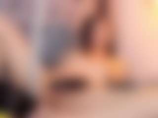Live cam show with Ana - Skinny White on Chatstar | colombia