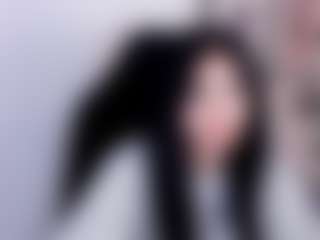 Live cam show with Ana - Petite on TeamSkeetLive