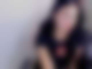 Live cam show with Ana - Small Tits on Gym Cam Girls