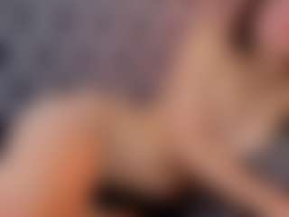 Live cam show with Ana - Double Penetration on Dare Cams